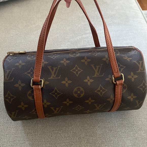 Louis Vuitton Vintage Authentic Papillon Monogram bag w/ shoulder strap - Picture 2 of 12